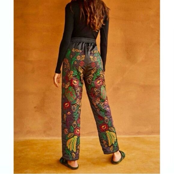 NEW FARM Rio Black Pants Embroidered Intricate Tropical Embroidery Satin Size M - Picture 4 of 15